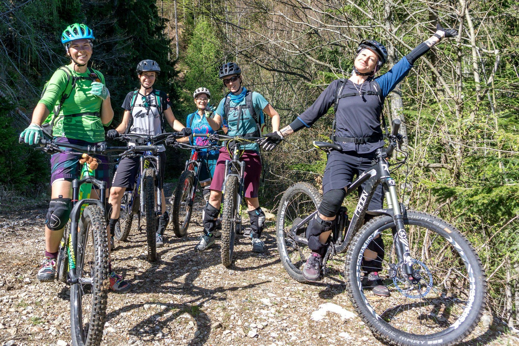 Mountainbike Camp für Verein Velochicks in Villach – Gruppe Kurventechnik Tag 1+2